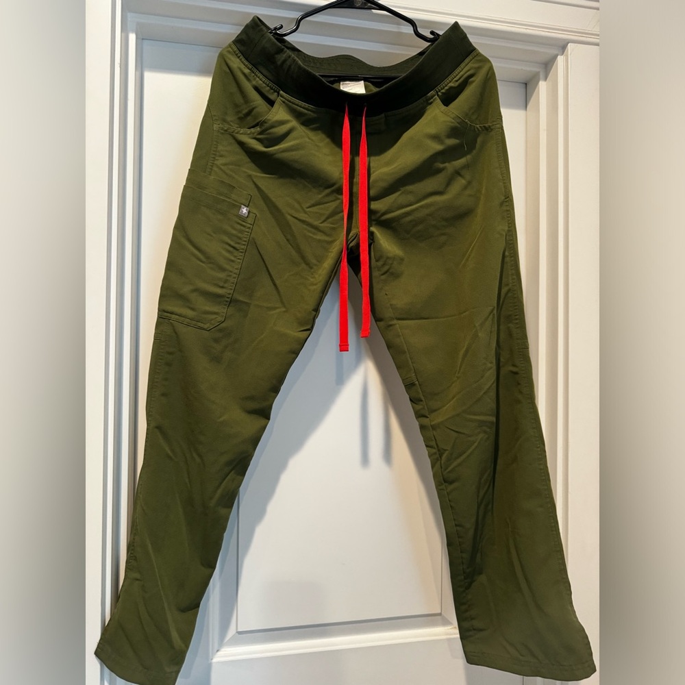 Figs green scrub pants